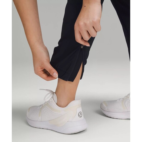 Lululemon Adapted State High-Rise Jogger Full Length Size 6 True Navy NWT - Picture 5 of 12